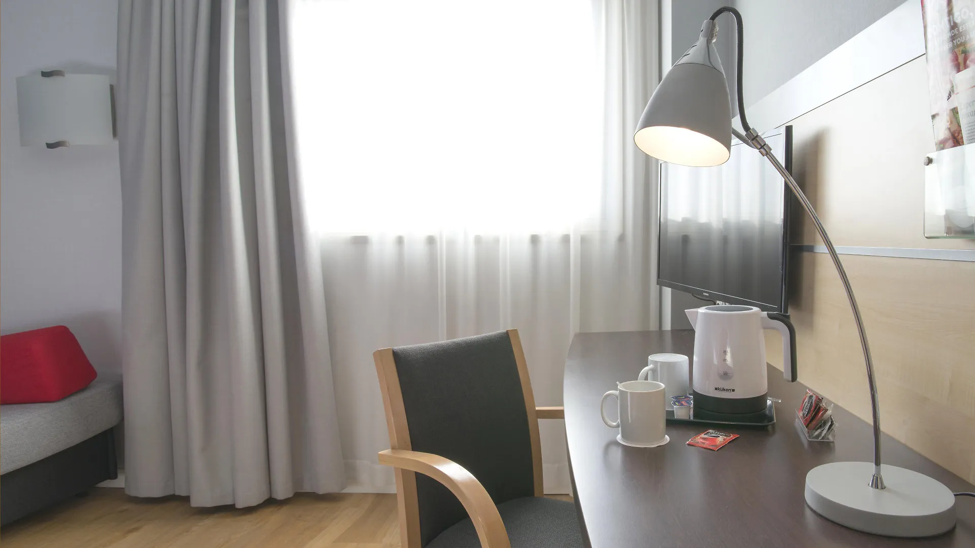 Hotel Holiday Inn Express Molins De Rei By Ihg